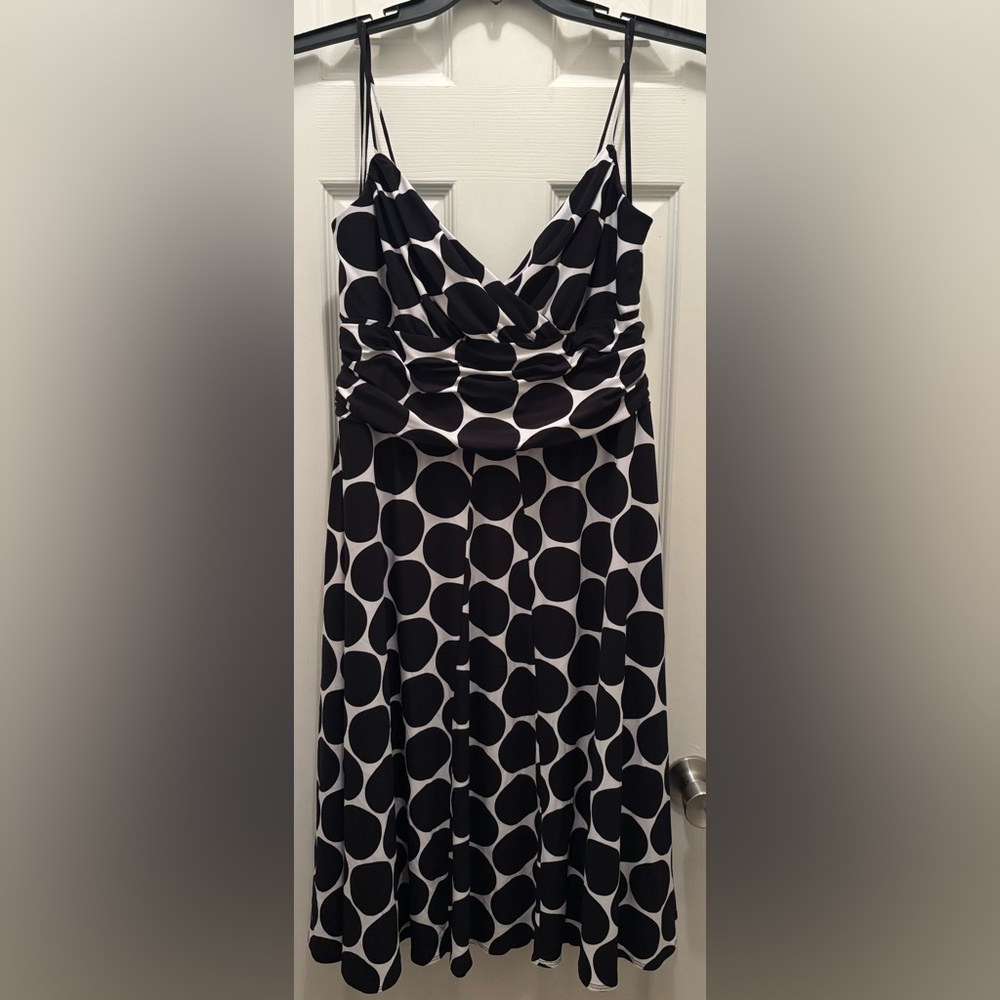 Jones Wear Brand Black and White Polka Dot Midi Dress